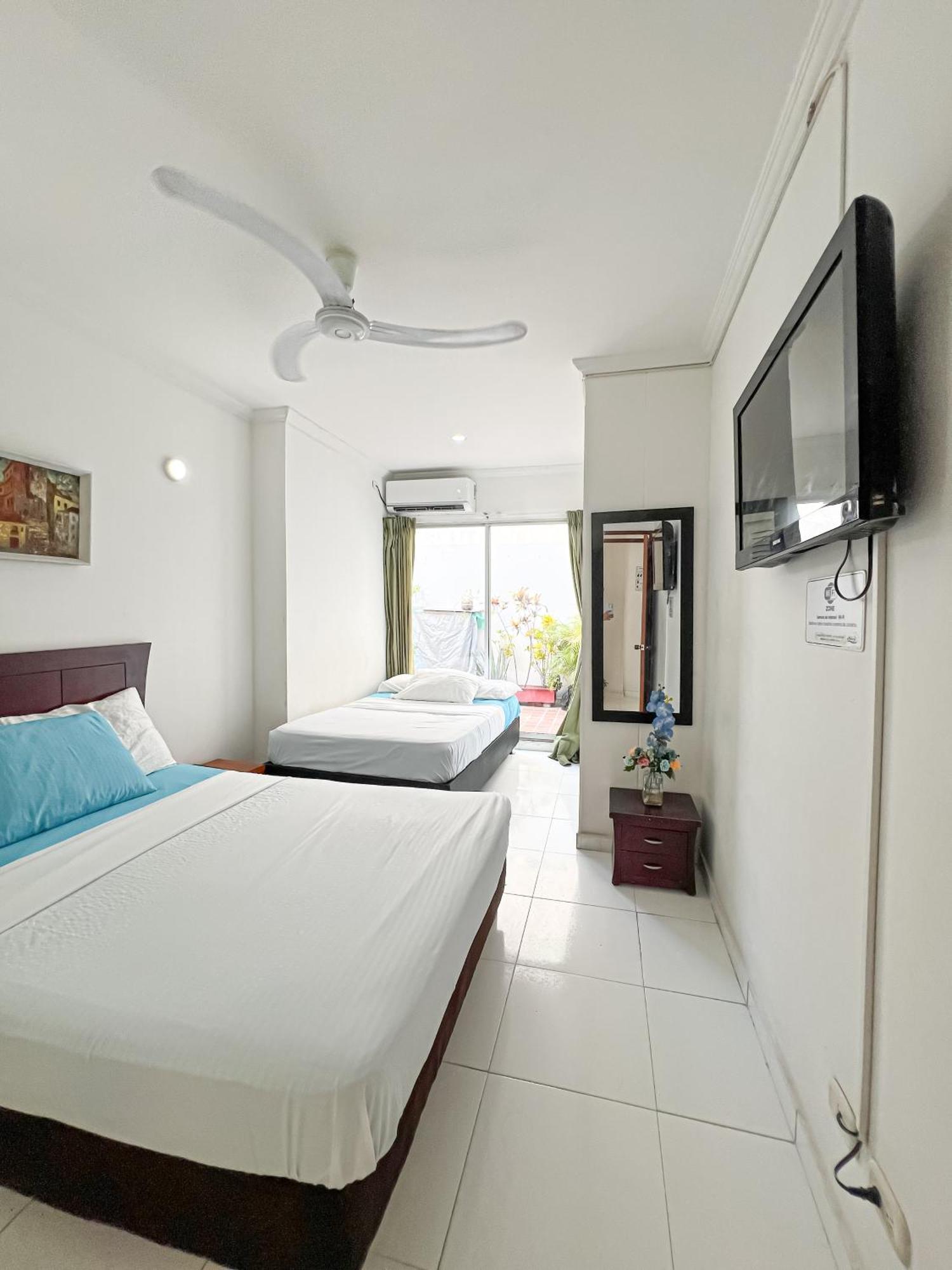 Apartamentos Playa Rodadero Santa Marta  Exterior photo